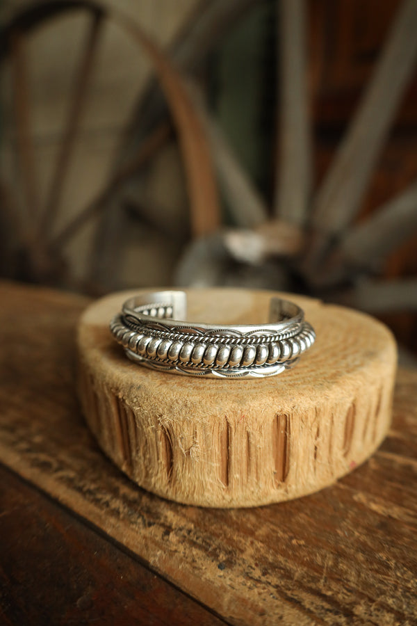 Large Rope Center Cuff