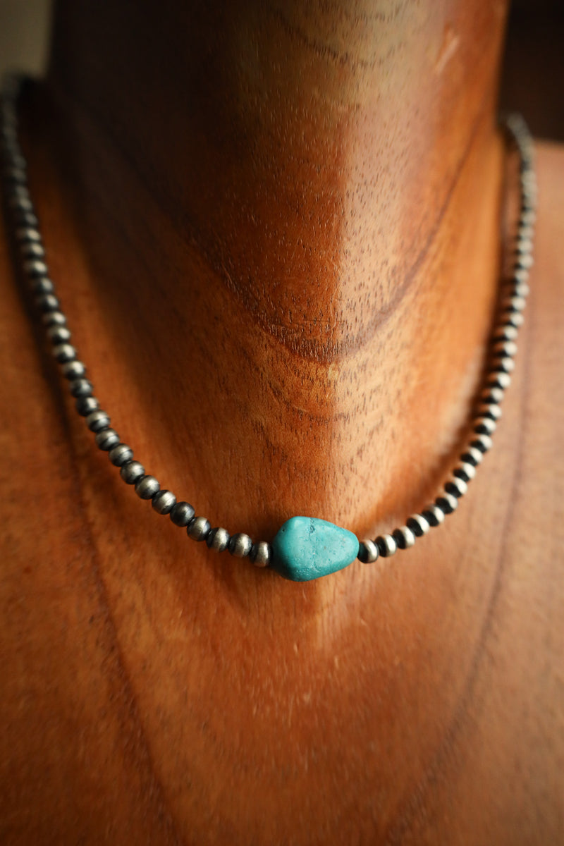 1 Turquoise Nugget Navajo Pearls 14-16" Necklace
