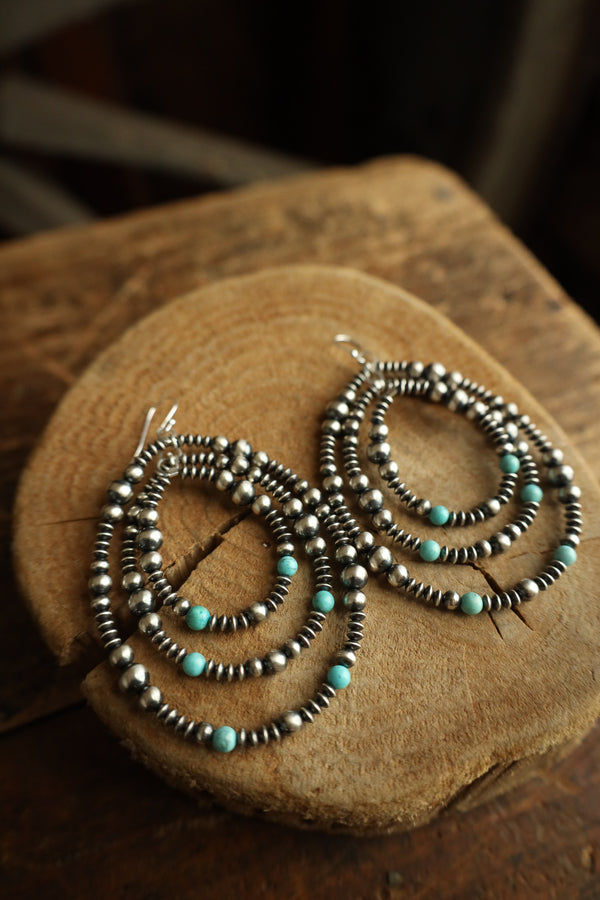 Triple Loops Navajo Pearls And Turquoise Beads Earring