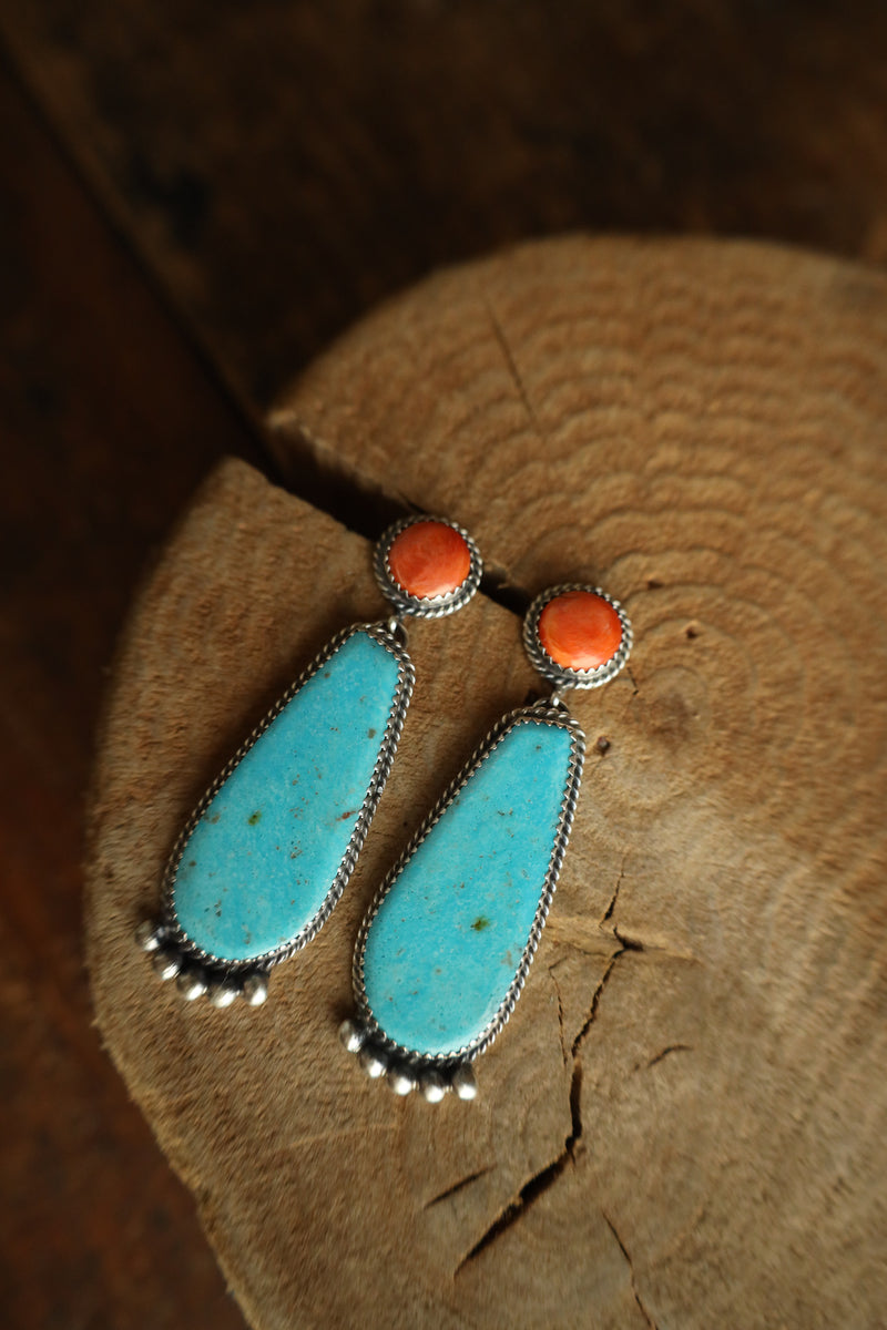 Spiny Oyster Round and Long Turquoise Post Earring