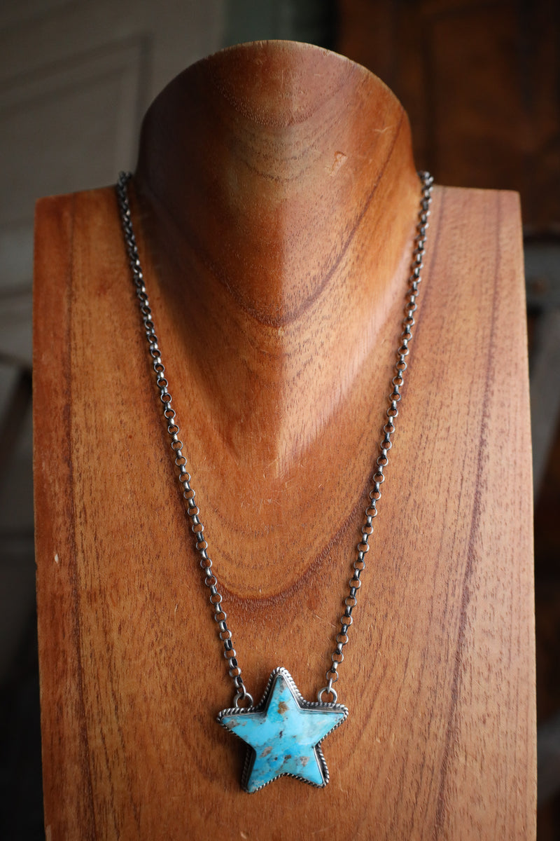Turquoise Star Rope Border Chain Necklace 
