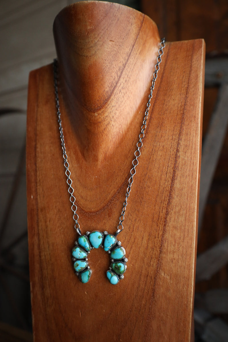 Blue and Green Turquoise Naja On Chain Necklace 