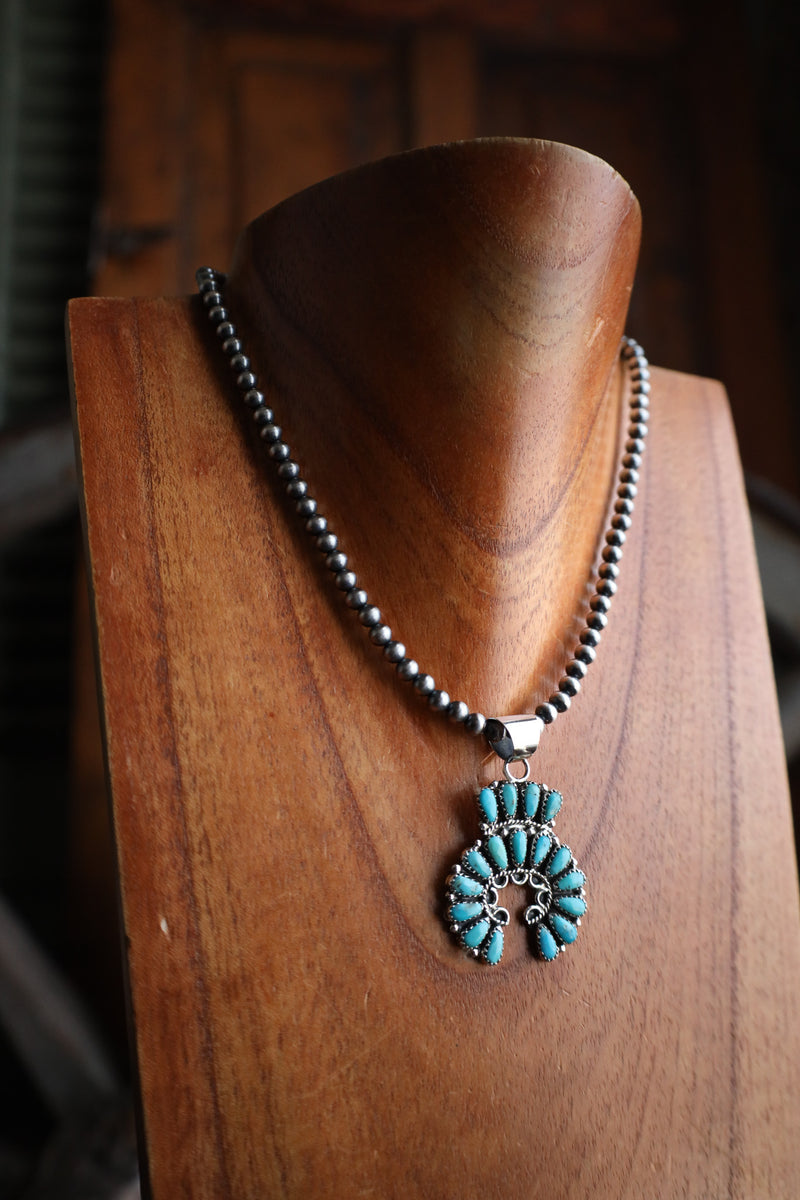 Turquoise Naja On 16" Navajo Pearl Necklace 