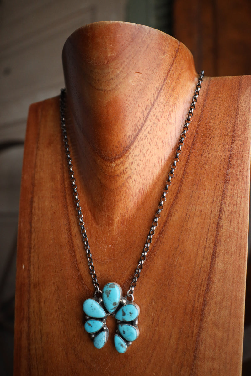 7 Turquoise Teardrops Naja On Chain Necklace 
