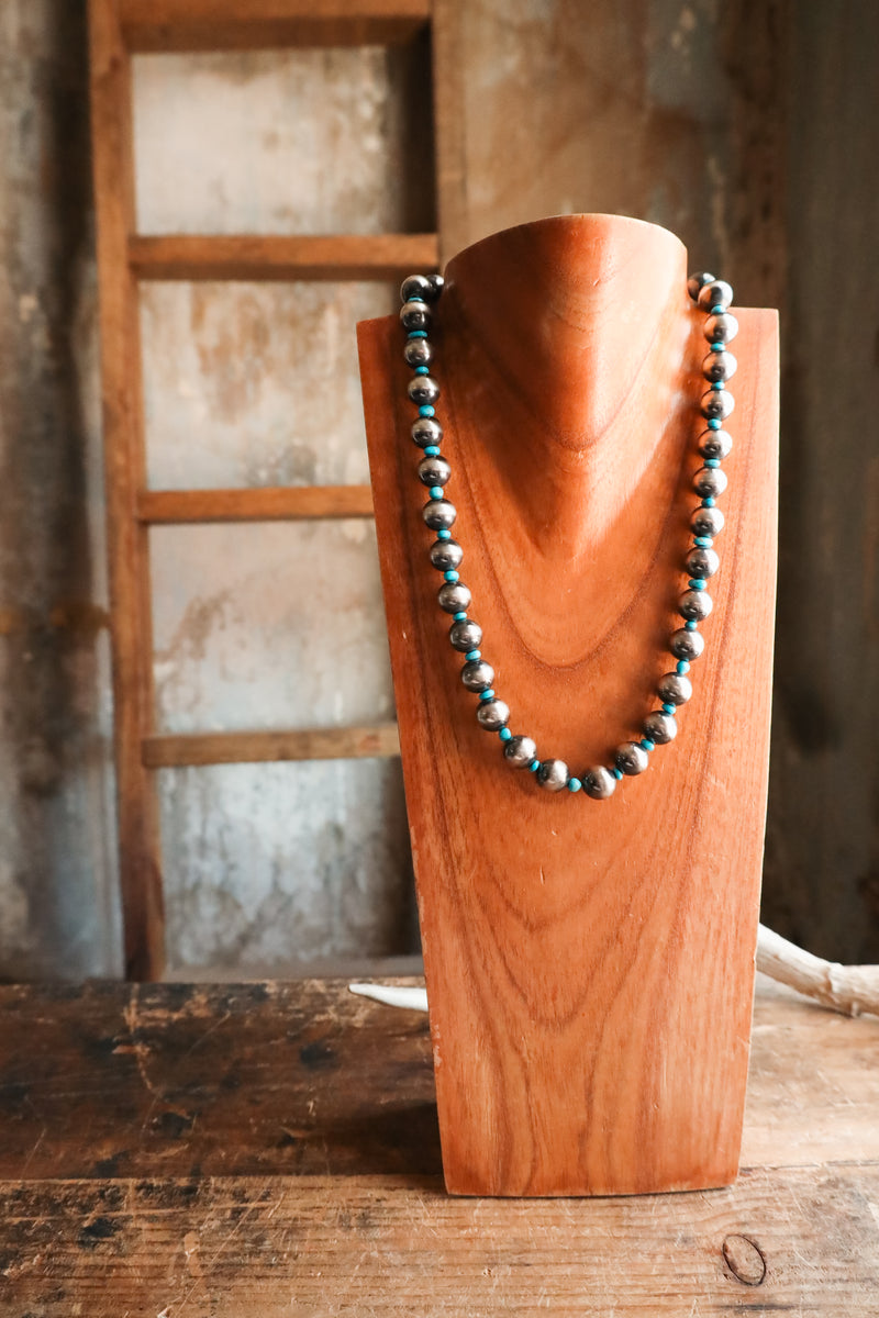 LARGE NAVAJO PEARLS AND TURQUOISE BEADS NECKLACE