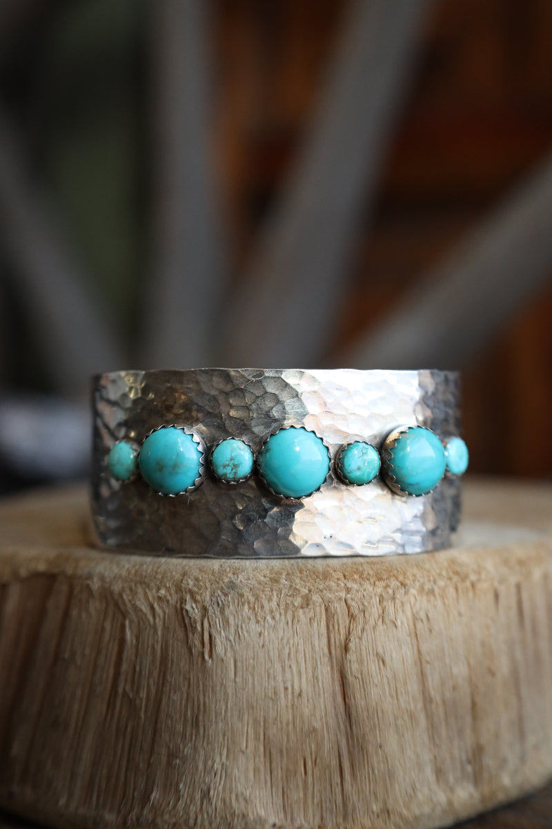 7 Turquoise Alternating 1" Cuff