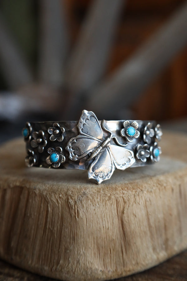 Richard Schmidt Butterfly 4 Turquoise Dots Flowers Cuff