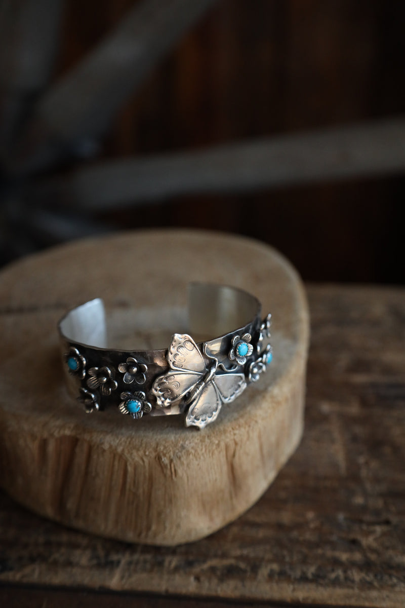 Richard Schmidt Butterfly 4 Turquoise Dots Flowers Cuff
