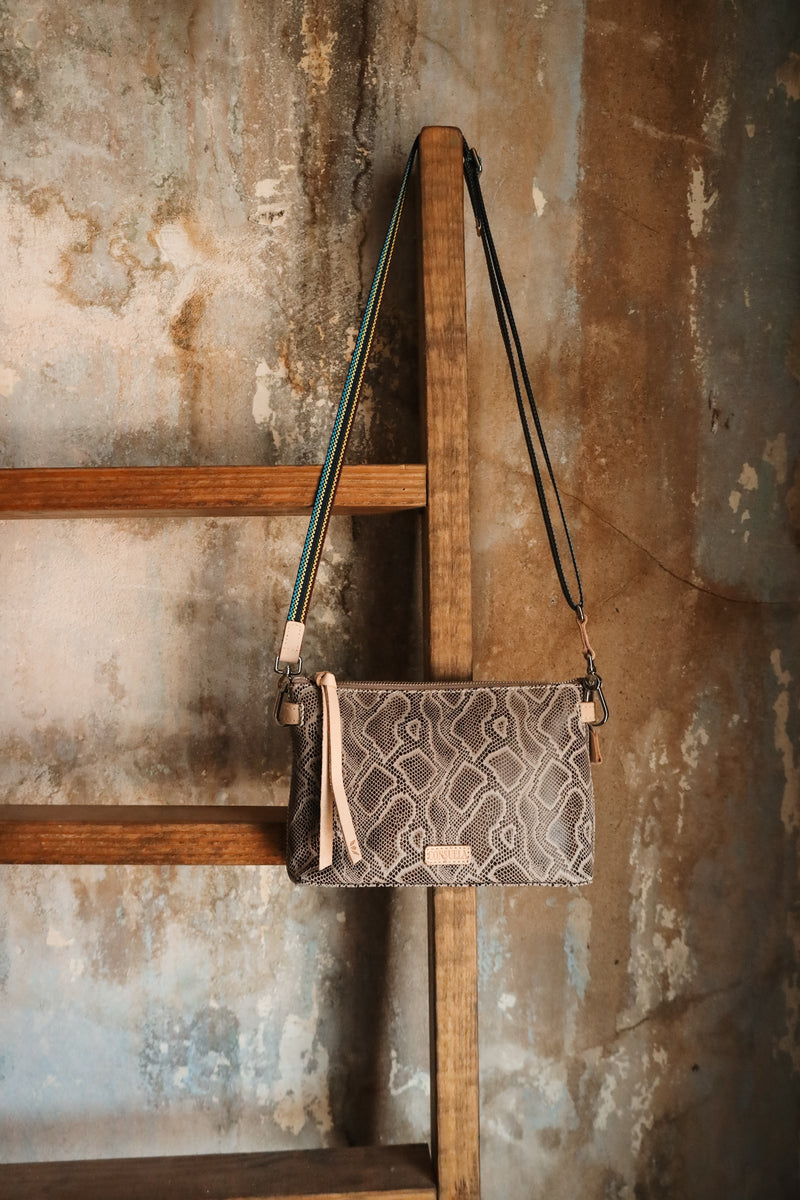 CONSUELA DIZZY MIDTOWN CROSSBODY