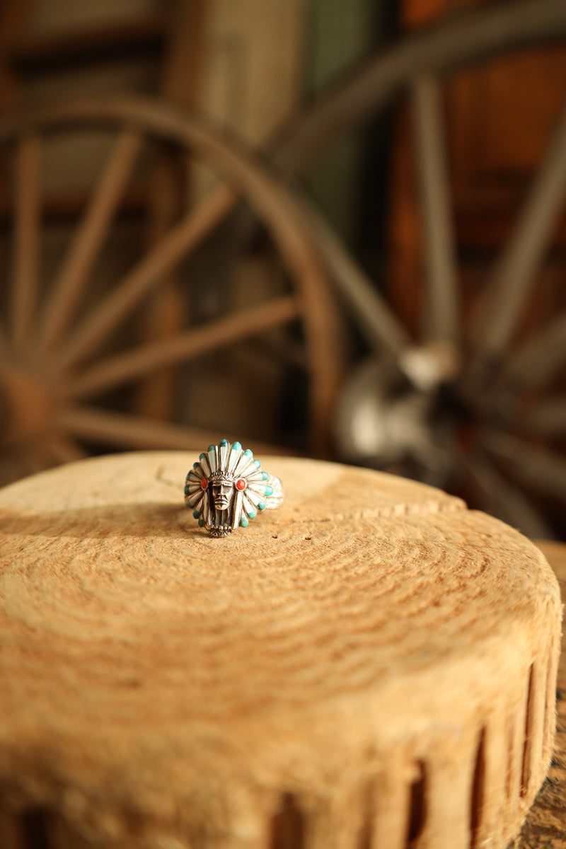 Mother Of Pearl Headdress Ring- Size 11.25