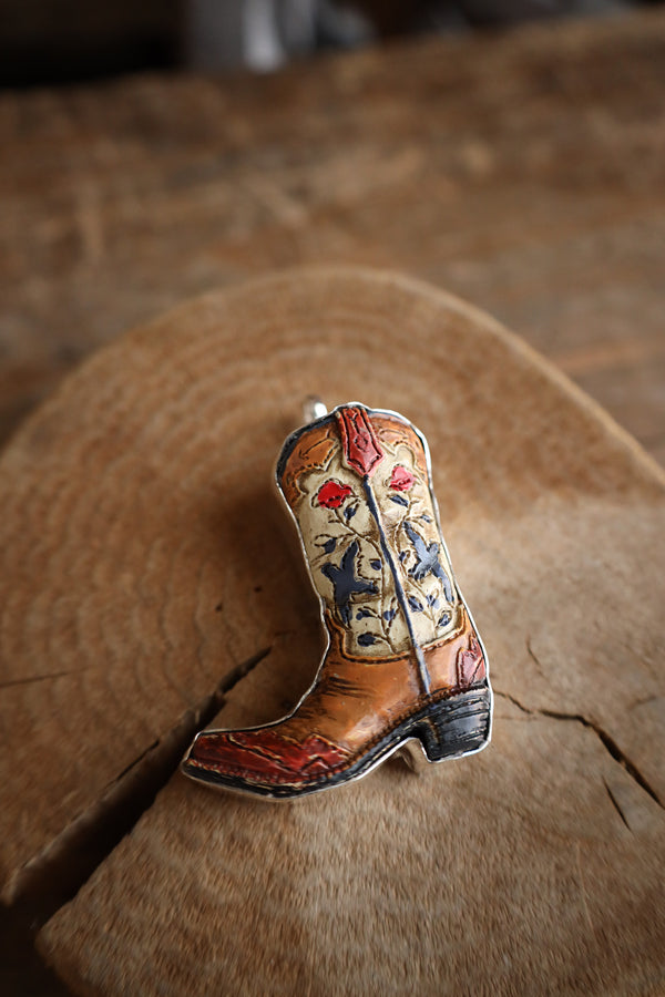 Coreen Cordova Boot With Birds And Roses Pendant 