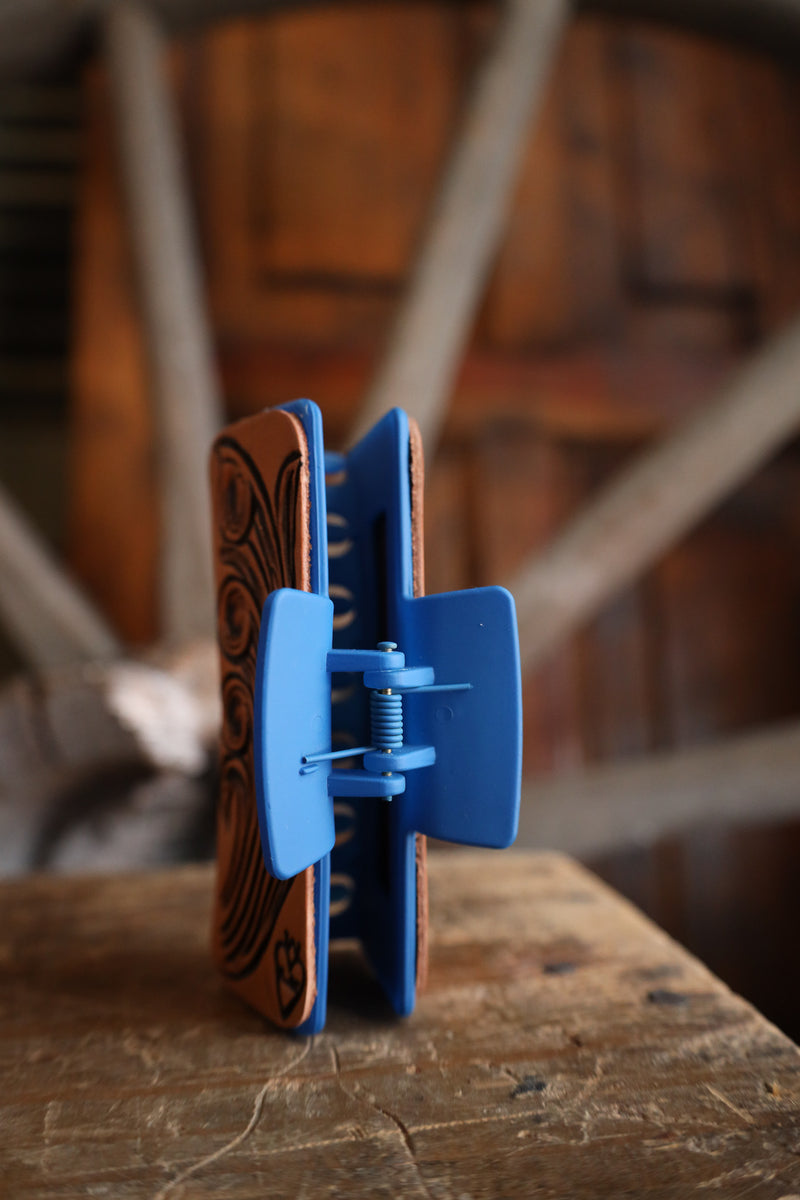 leather tooled claw clip 