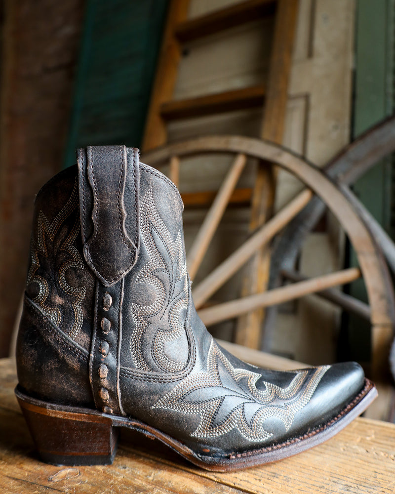 Ariat Womens Black Ariat Grey Boots Chandler Embroidered Pointed