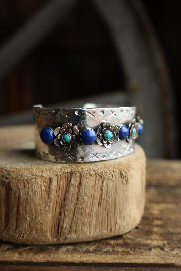 Richard Schmidt 5 Lapis 4 Turquoise Flower 1" Cuff