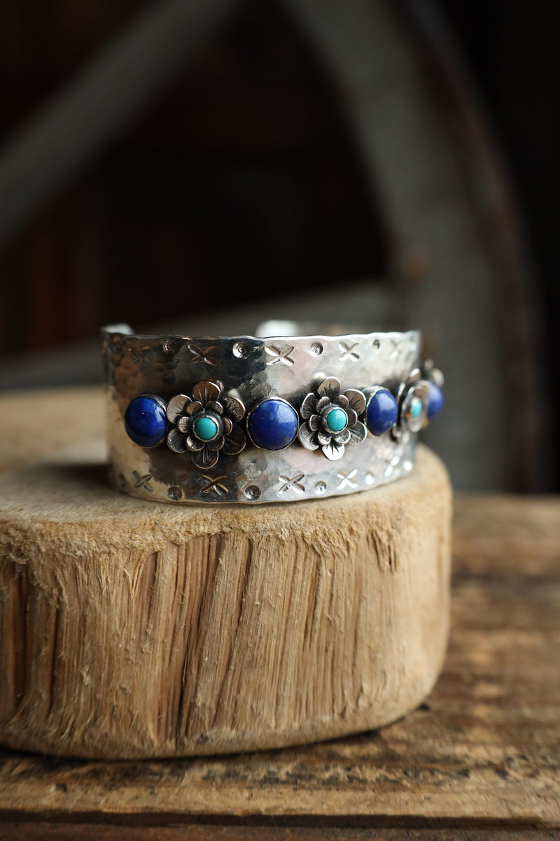 Richard Schmidt 5 Lapis 4 Turquoise Flower 1" Cuff