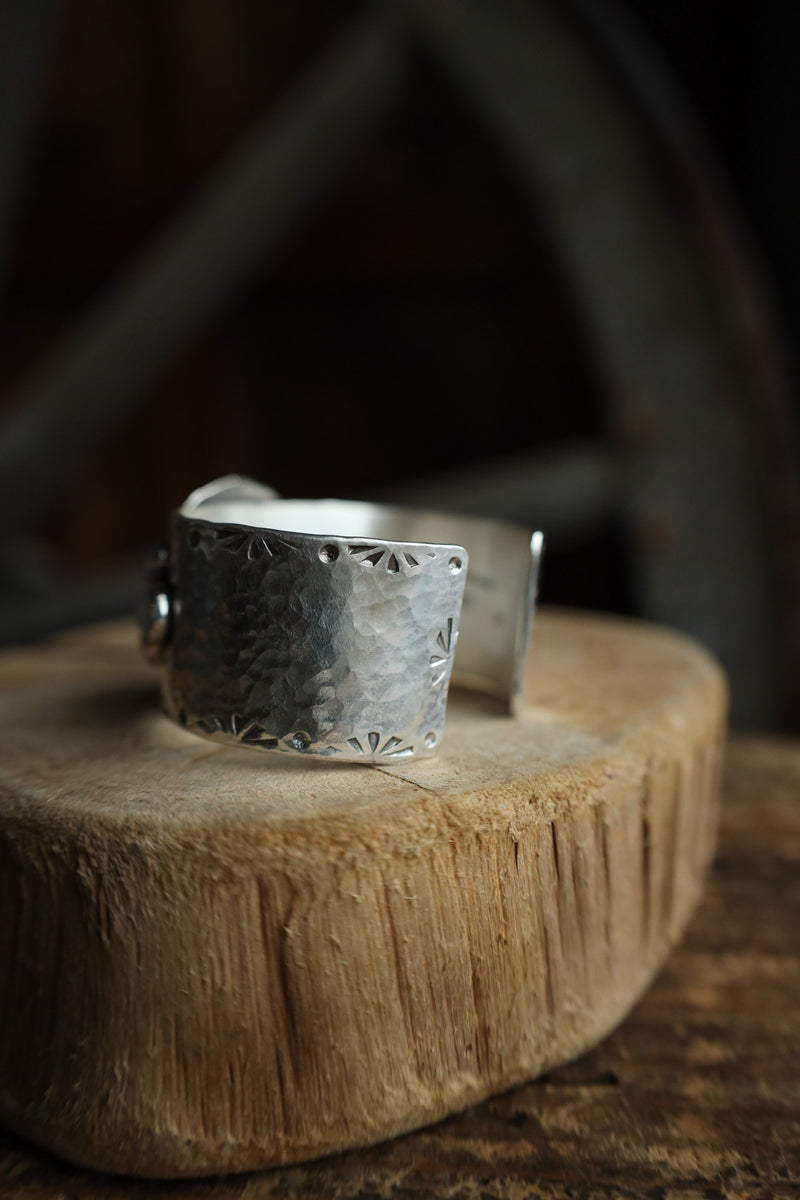 Richard Schmidt Carved Mother of Perl Rose 6 Moonstone 1" Cuff