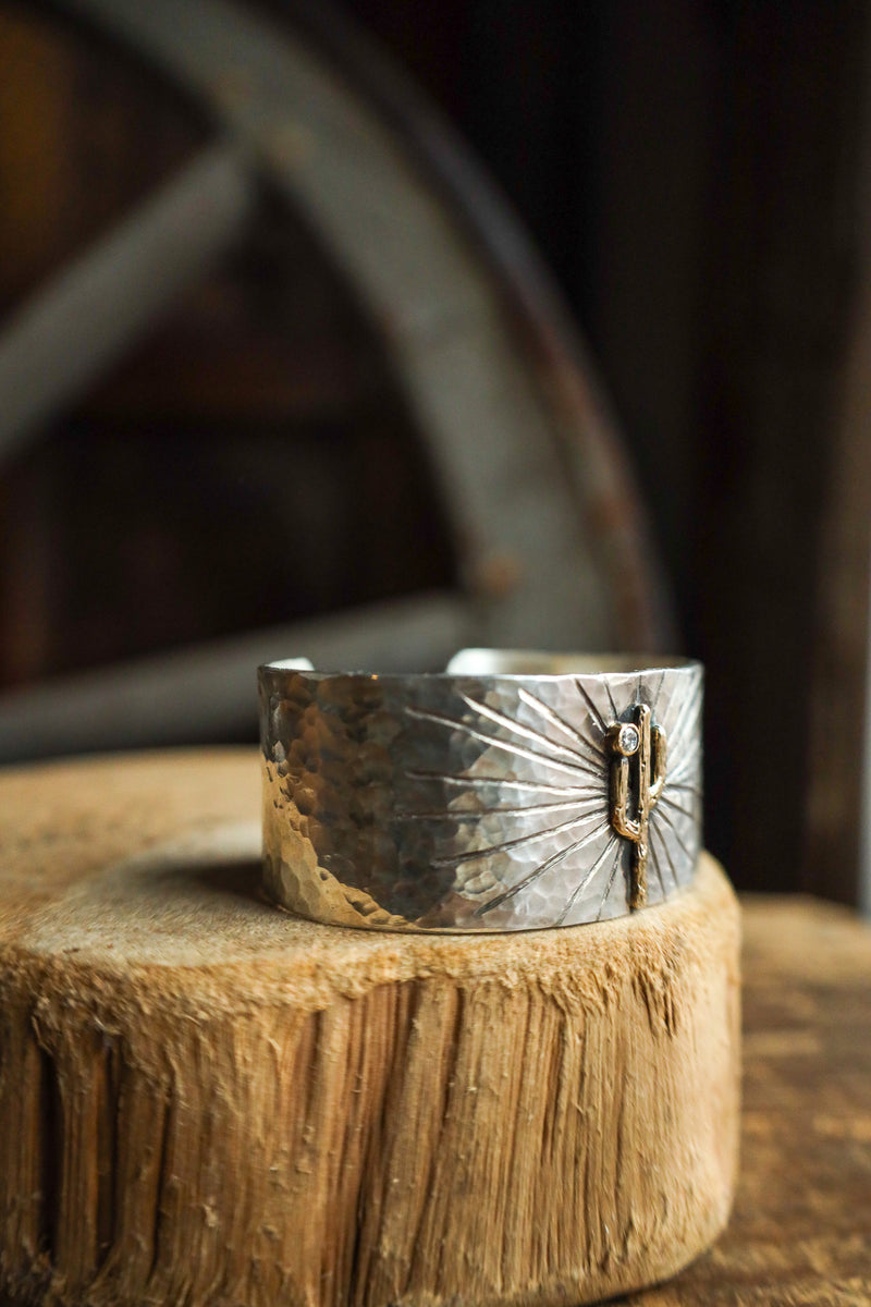 Richard Schmidt Gold Cactus With Diamond 1" Bracelet