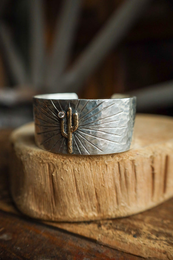 Richard Schmidt Gold Cactus With Diamond 1" Bracelet