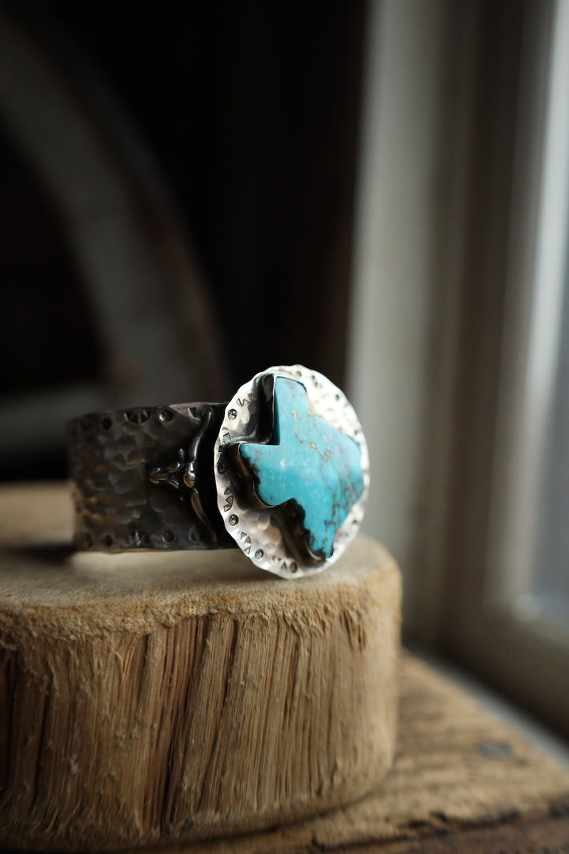 Richard Schmidt Turquoise Texas Sterling Silver Longhorn 1" Cuff