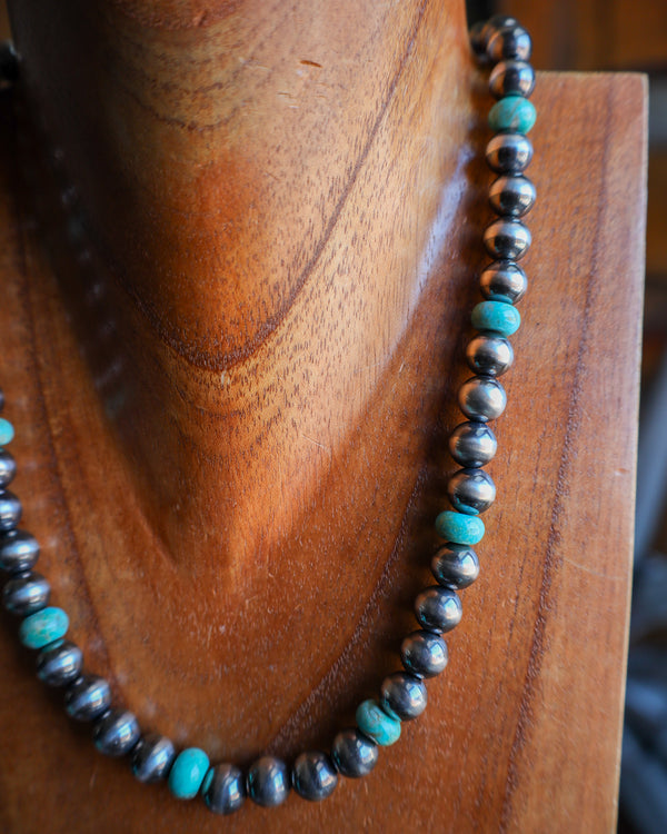 Richard Schmidt 18-21" 10MM Navajo Pearl And Turquoise Beads Necklace