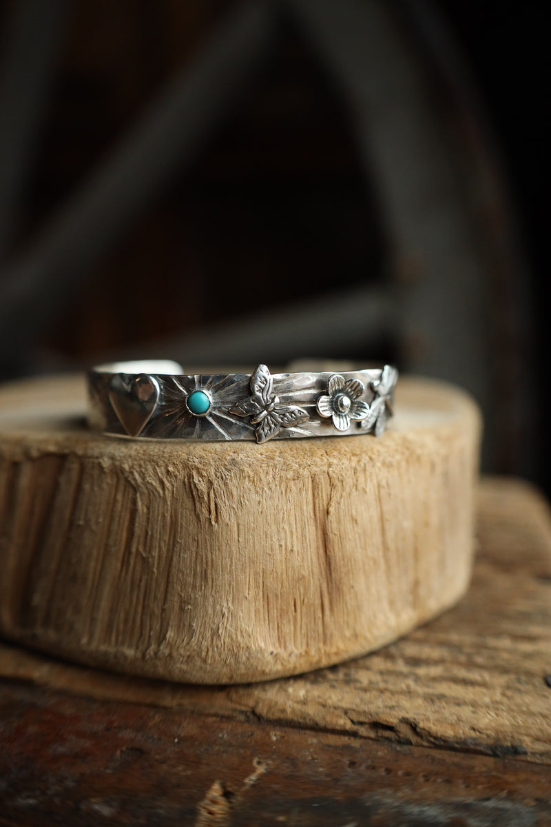 Richard Schmidt Heart Turquoise Butterfly Flower Dragonfly Cuff