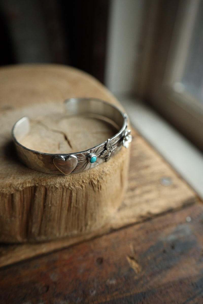 Richard Schmidt Heart Turquoise Butterfly Flower Dragonfly Cuff