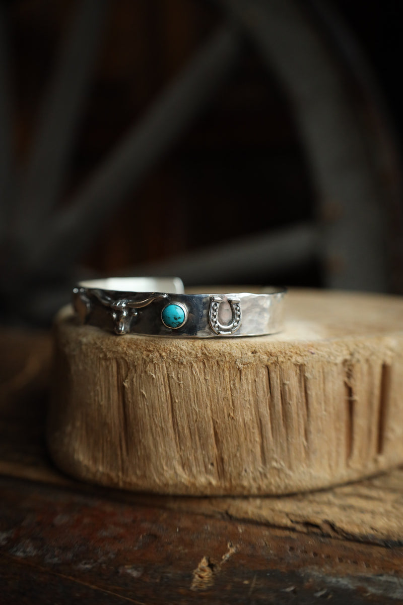 Richard Schmidt Snake Texas Longhorn Turquoise Horseshoe Cuff