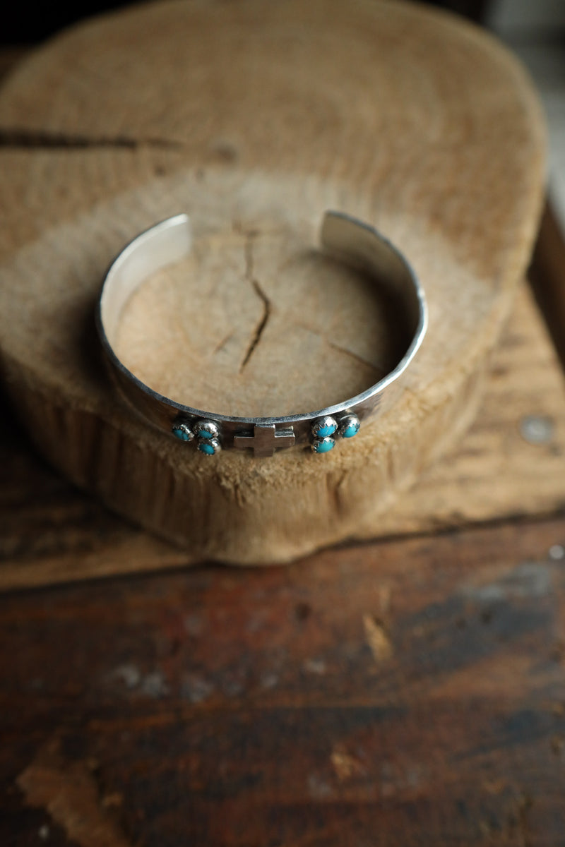 Richard Schmidt Sterling Silver Cross 6 Turquoise Dots Cluster Cuff