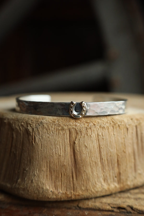 Richard Schmidt 6MM Gold Horseshoe Cuff