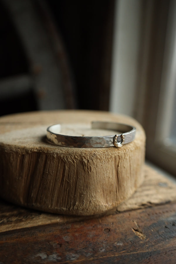 Richard Schmidt 6MM Gold Horseshoe Cuff