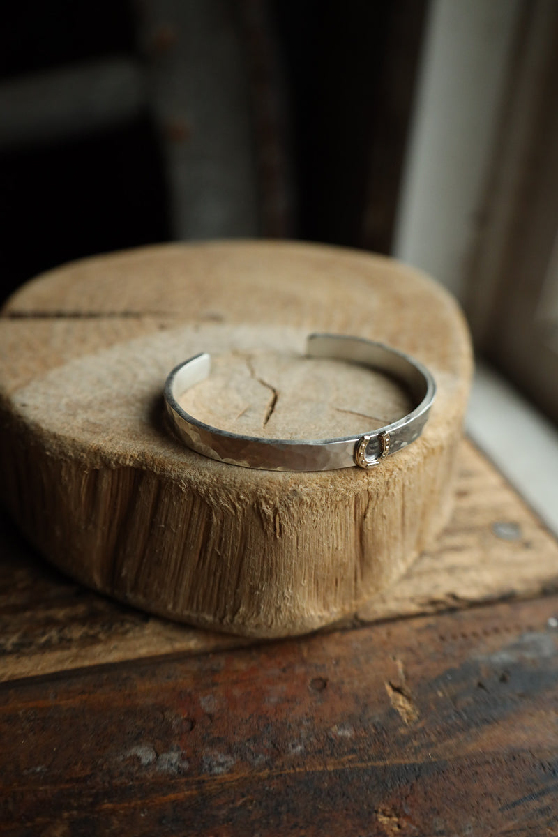 Richard Schmidt 6MM Gold Horseshoe Cuff