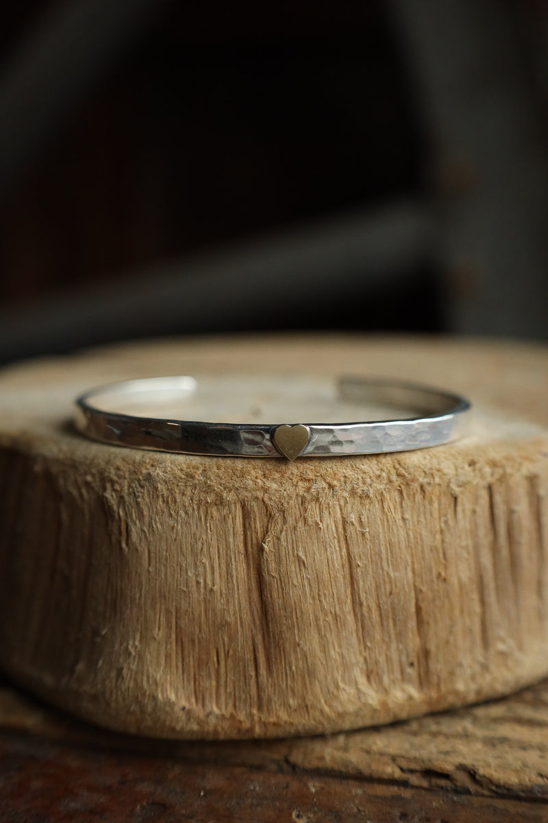 Richard Schmidt Gold Heart 4MM Cuff