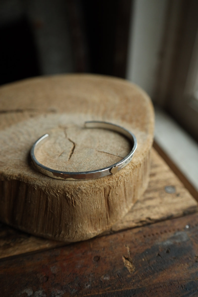 Richard Schmidt Gold Heart 4MM Cuff