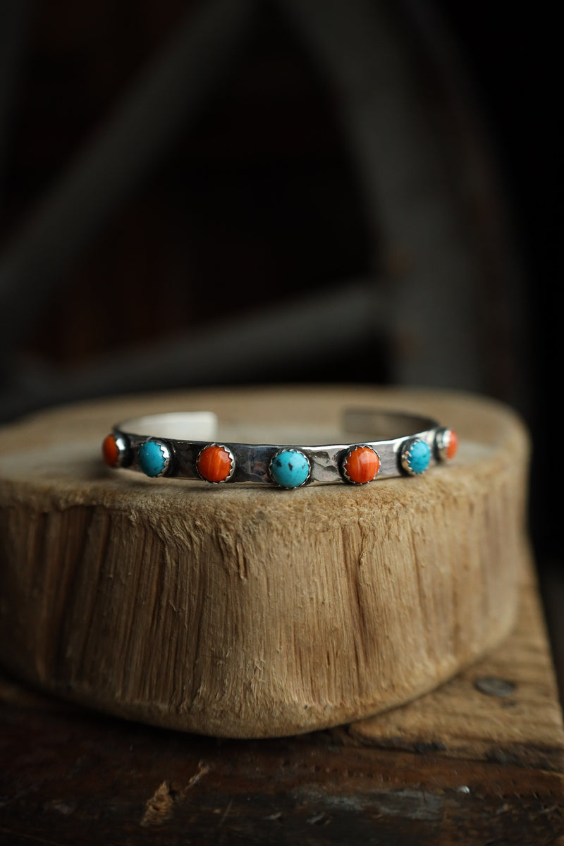 Richard Schmidt 4 Spiny Oyster 3 Turquoise Rounds 6MM Cuff