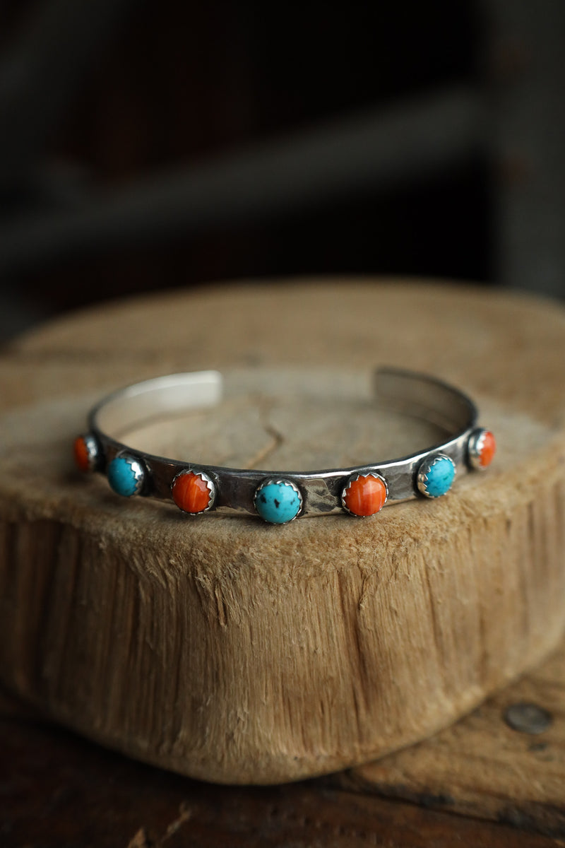 Richard Schmidt 4 Spiny Oyster 3 Turquoise Rounds 6MM Cuff