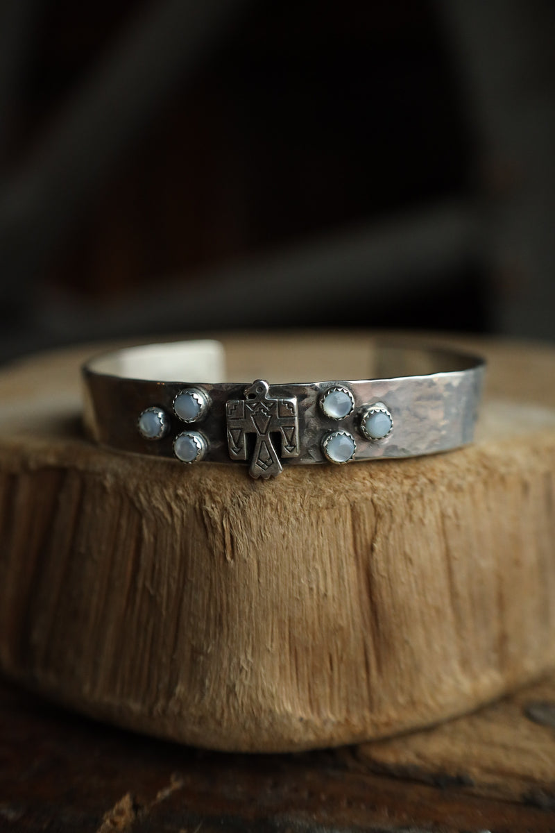 Richard Schmidt Thunderbird 6 Mother of Pearl Dots Cluster Cuff