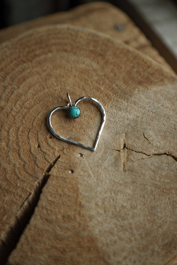 Richard Schmidt Large Open Heart Turquoise Round Pendant