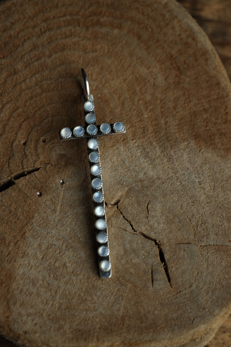 Richard Schmidt 17" Mother Of Pearl Dots Cross Pendant
