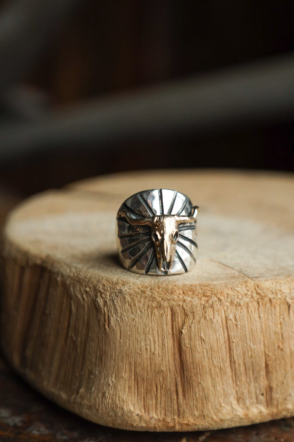 Richard Schmidt Gold Longhorn Skull Rays Ring- Size 7