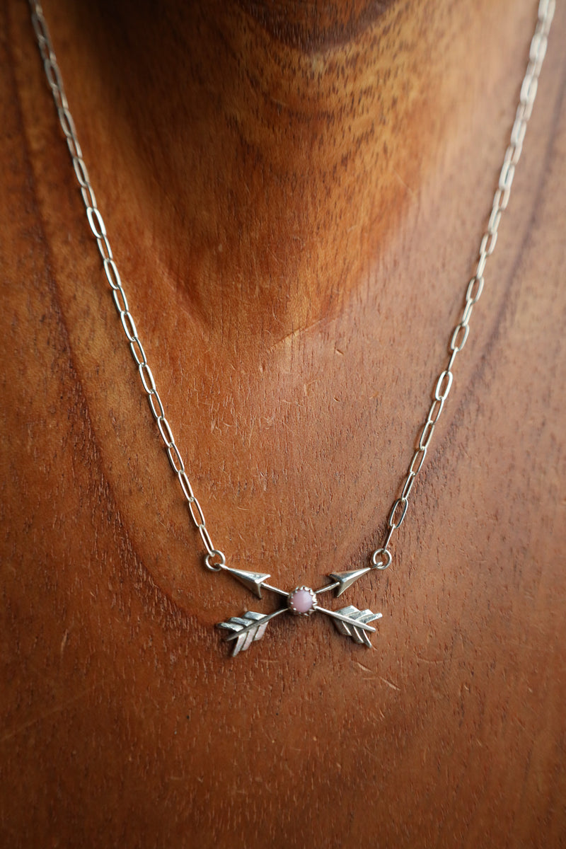 Richard Schmidt 18" Crossed Arrows Conch Necklace