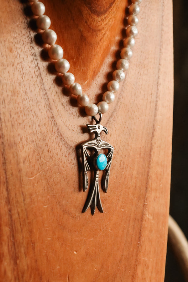 LOVE TOKENS PEARL STRAND WITH STERLING SILVER THUNDERBIRD TURQUOISE NECKLACE