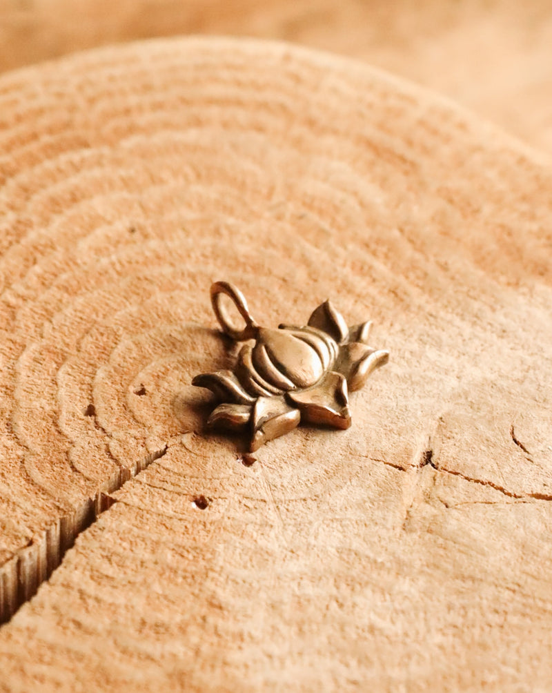 LOVE TOKENS BRONZE LOTUS FLOWER PENDANT