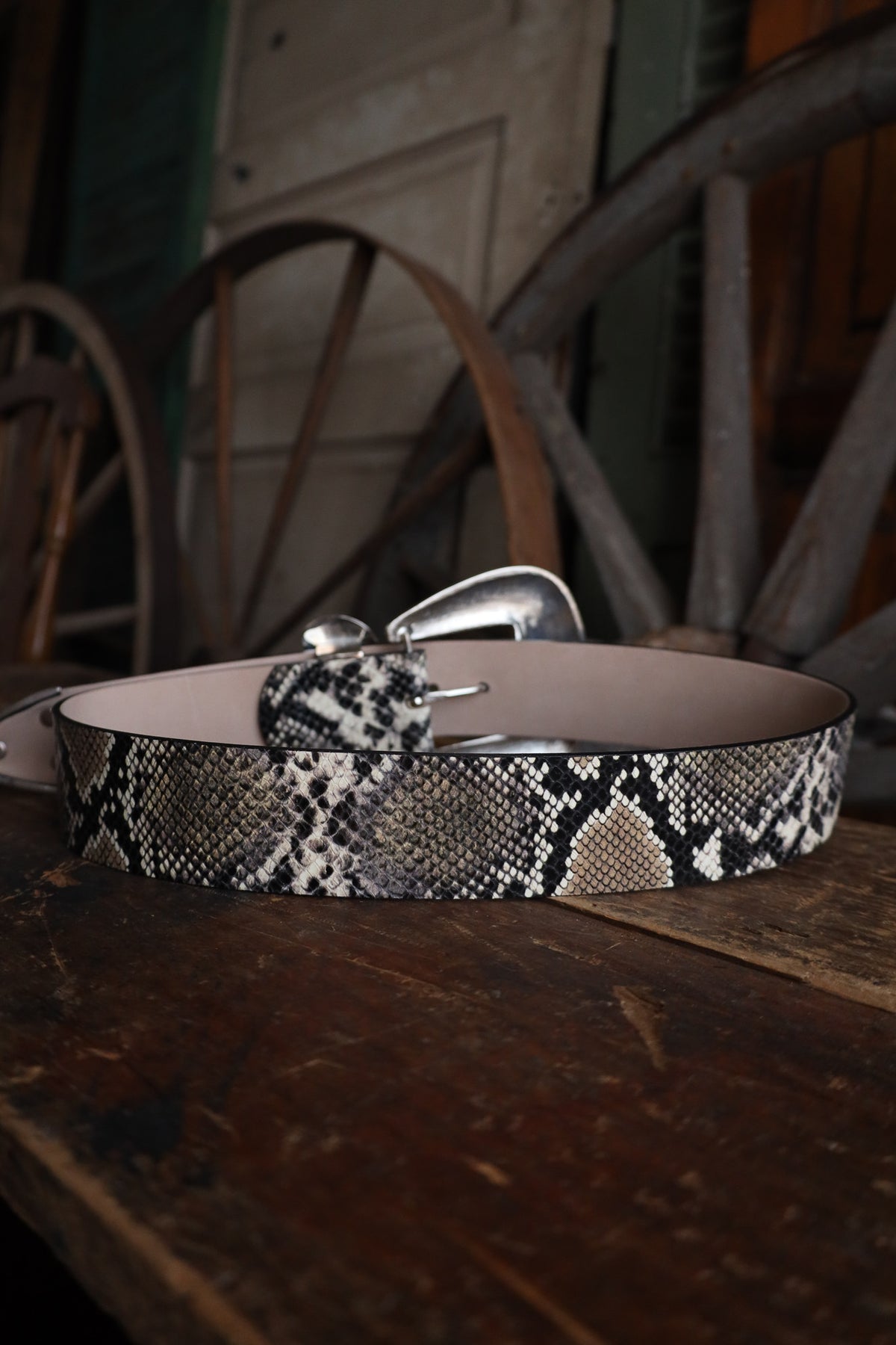 STREETS AHEAD BIG BUCKLE BELT- BLACK SNAKE – Maverick Fine  display picture 1