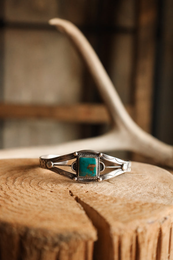 DARK TURQUOISE SQUARE FRAMED CUFF 