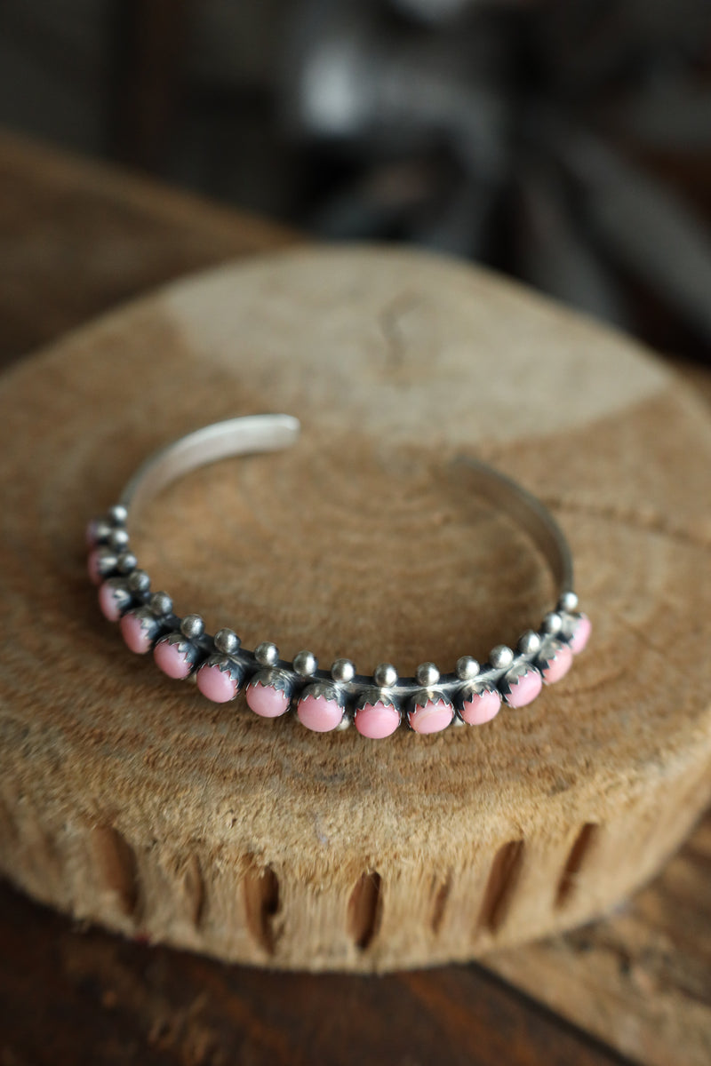 14 Pink Conch Stone Cuff Bracelet