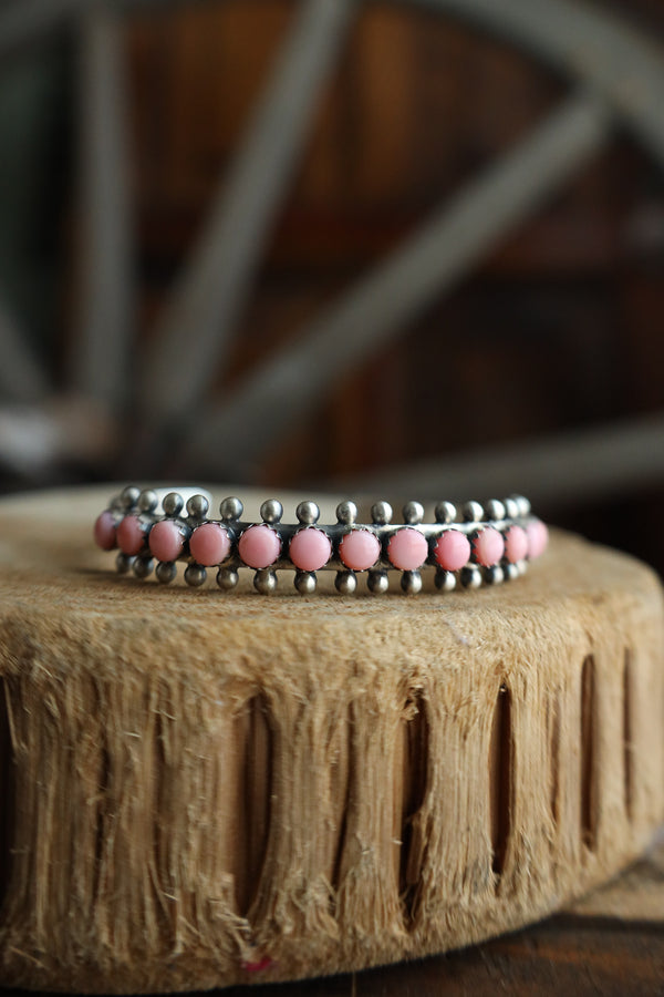 14 Pink Conch Stone Cuff Bracelet