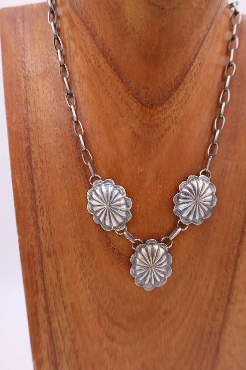 Oval Conchos Earring and Necklace Set