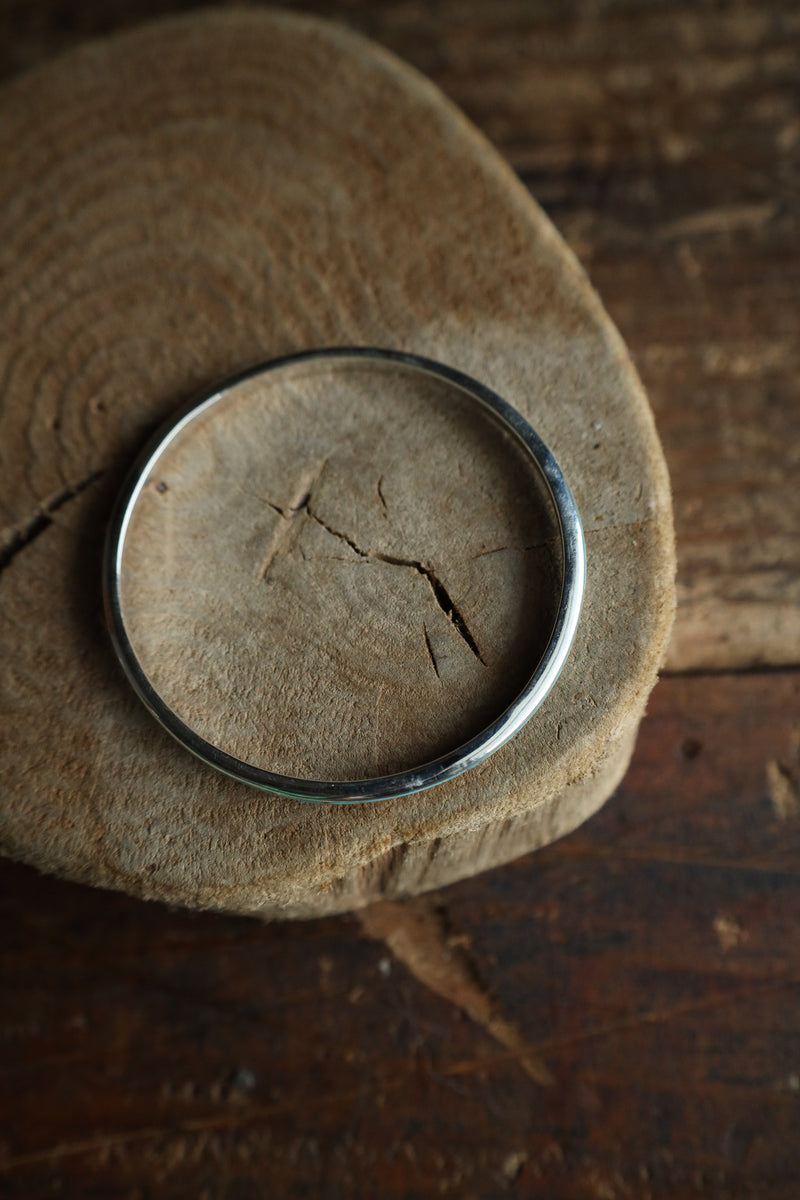 Peyote Bird Turquoise Infinity Inlay Bangle