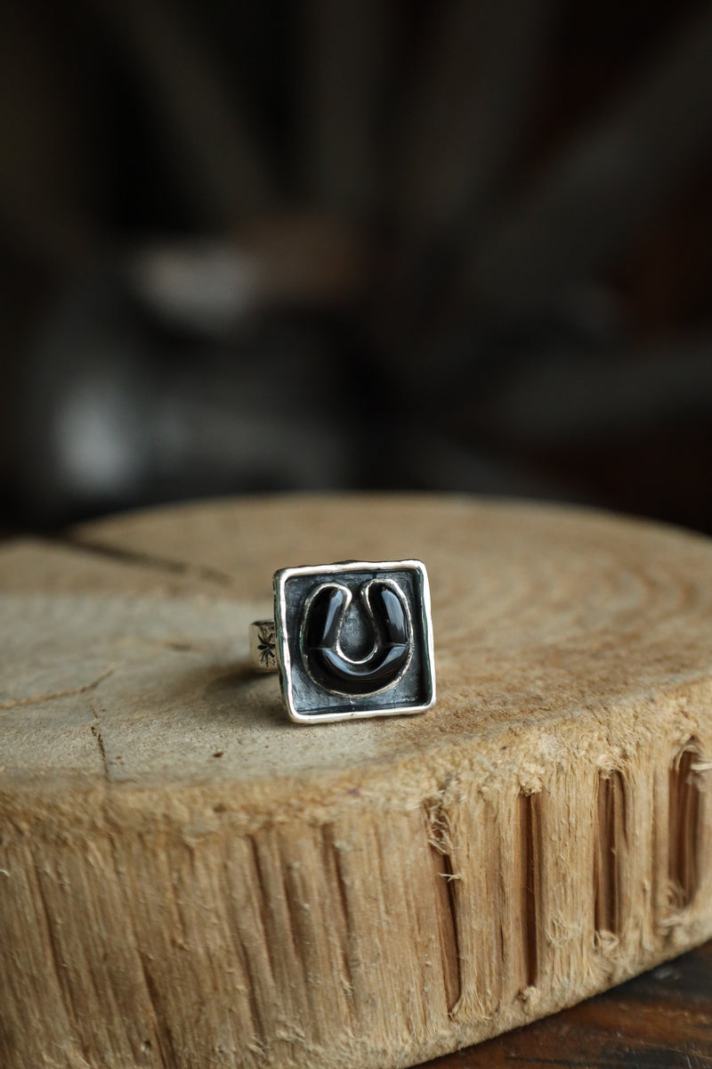 Peyote Bird Onyx Horseshoe Signet Ring- Size 9