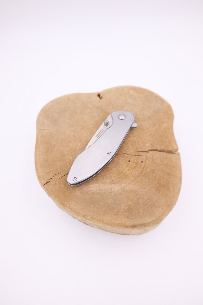 MOORE MAKER STAINLESS EASY OPEN CLIP KNIFE